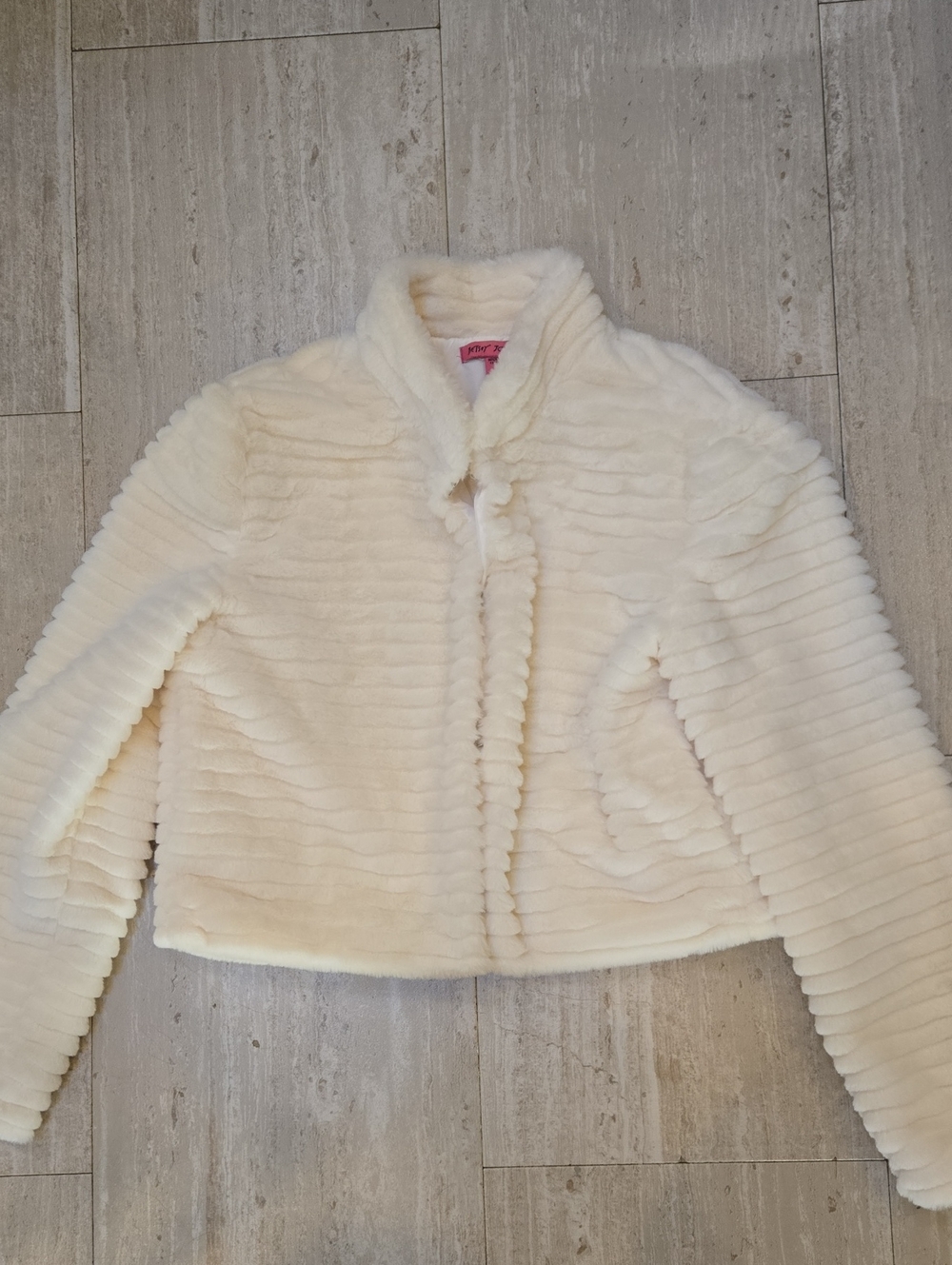 Betsey Johnson Creamy Ivory Faux Fur Cropped Jacket